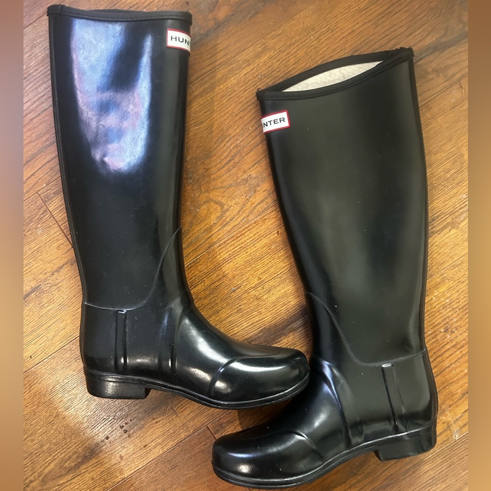 Hunter "Regent" Tall Rain Boots  women’s (5) nwot